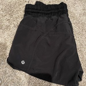 Lululemon Tracker Shorts -3”